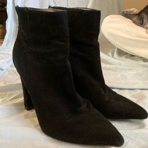 Steve Madden Black Suede Heeled Boots